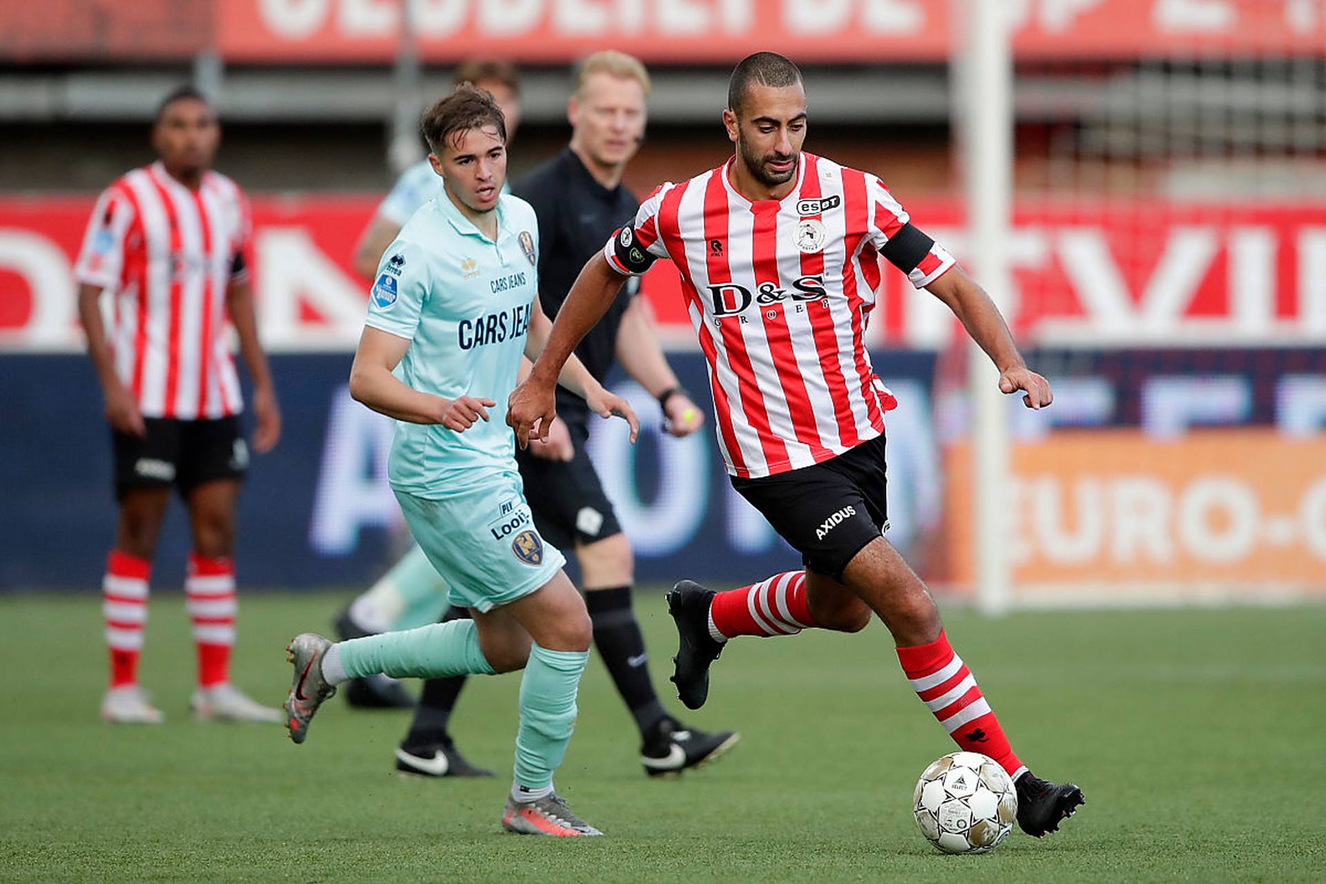 重点集中在 重点集中在