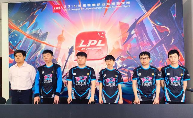 对团队氛围 对团队氛围